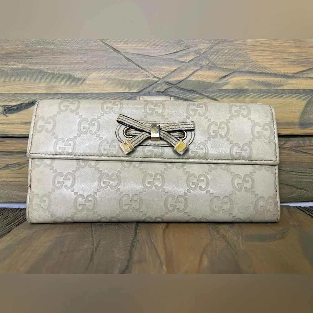 W015. Gucci Princy GG Signature Continental Wallet - Picture 6 of 11